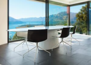 Hvilken lampe passer bedst til dit spisebord? style & trends Lampe til spisebord